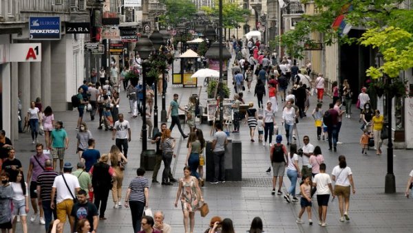 ДАНАС ПРЕТЕЖНО СУНЧАНО УЗ КРАТКОТРАЈНЕ ПЉУСКОВЕ: Временска прогноза за четвртак, 22. јун ДАНАС ПРЕТЕЖНО СУНЧАНО УЗ КРАТКОТРАЈНЕ ПЉУСКОВЕ: Временска прогноза за четвртак, 22. јун