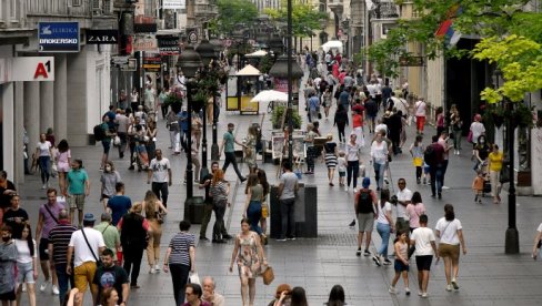 NAJMANJE STARIH U PČINJSKOJ, NAJVIŠE MLADIH U RAŠKOJ OBLASTI: U Srbiji na kraju prošle godine oko 17.500 stanovnika više nego na Popisu