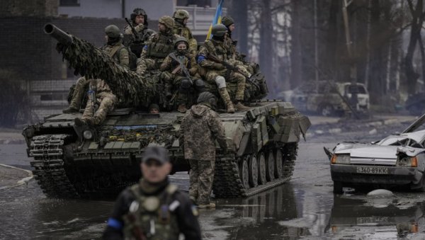 ПРОГНОЗЕ БИВШЕГ ПОМОЋНИКА ЗЕЛЕНСКОГ: Сукоб у Украјини ће трајати до 2035. године ПРОГНОЗЕ БИВШЕГ ПОМОЋНИКА ЗЕЛЕНСКОГ: Сукоб у Украјини ће трајати до 2035. године