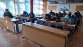 ROMIMA JE POTREBAN POSAO: Zapošljavanje marginalizovanih grupa u Baču i okolini ROMIMA JE POTREBAN POSAO: Zapošljavanje marginalizovanih grupa u Baču i okolini