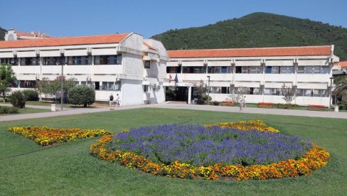 BUDVI PRETI KOLAPS: Sud u Nemačkoj presudio da turistička prestonica CG plati 40 miliona evra BUDVI PRETI KOLAPS: Sud u Nemačkoj presudio da turistička prestonica CG plati 40 miliona evra