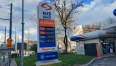 ЈЕФТИНИЈЕ ГОРИВО И ТОКОМ АПРИЛА: Продужава се уредба о ценама нафте ЈЕФТИНИЈЕ ГОРИВО И ТОКОМ АПРИЛА: Продужава се уредба о ценама нафте