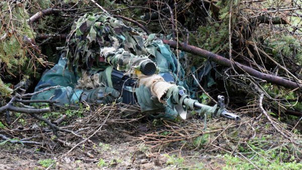 САМО ЗА ОДАБРАНЕ: Како изгледа основна обука за дужност снајперисте у Војсци Србије (ФОТО) САМО ЗА ОДАБРАНЕ: Како изгледа основна обука за дужност снајперисте у Војсци Србије (ФОТО)