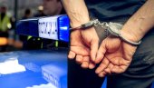 HAPŠENJE U RUMI: Mladić (29) uhvaćen na ulici sa dve kesice amfetamina