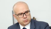КО ЈЕ МИЛОШ ВУЧЕВИЋ? Нови министар одбране и подпредседник нове владе Србије КО ЈЕ МИЛОШ ВУЧЕВИЋ? Нови министар одбране и подпредседник нове владе Србије