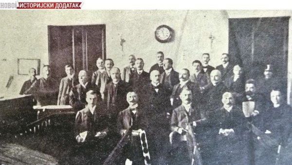 ИСТОРИЈСКИ ДОДАТАК - ПАНИЧАН СТРАХ ОД СРПСКОГ УЈЕДИЊЕЊА: Жалосна баштина из 1914. - суђења Србима и њиховим националним институцијама ИСТОРИЈСКИ ДОДАТАК - ПАНИЧАН СТРАХ ОД СРПСКОГ УЈЕДИЊЕЊА: Жалосна баштина из 1914. - суђења Србима и њиховим националним институцијама