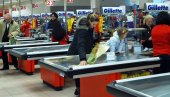 SLOBODAN DAN OSTAJE I U SEZONI: I pored apela privrede nedelja neradna za trgovce SLOBODAN DAN OSTAJE I U SEZONI: I pored apela privrede nedelja neradna za trgovce