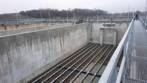 ПРЕЧИСТАЧ НИЈЕ ОЖИВЕО КРИВАЈУ: Река која пролази кроз општине Бачка Топола, Мали Иђош и Србобран и даље мртва ПРЕЧИСТАЧ НИЈЕ ОЖИВЕО КРИВАЈУ: Река која пролази кроз општине Бачка Топола, Мали Иђош и Србобран и даље мртва