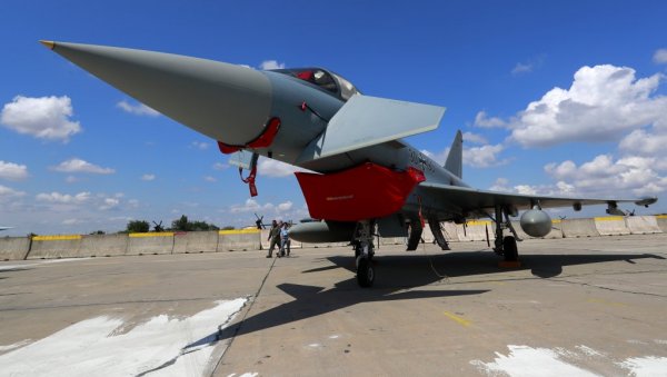 СРБИЈА ЖЕЛИ ДА НАБАВИ 12 ТАЈФУНА: Откривају се нови правци модернизације домаћег ратног ваздухопловства, у игри и европски Јурофајтер СРБИЈА ЖЕЛИ ДА НАБАВИ 12 ТАЈФУНА: Откривају се нови правци модернизације домаћег ратног ваздухопловства, у игри и европски Јурофајтер