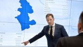 ЦЕЛА СРБИЈА СЕ ВИДИ КАО НА ДЛАНУ: Министар Мали обишао контролни центар Пореске управе ЦЕЛА СРБИЈА СЕ ВИДИ КАО НА ДЛАНУ: Министар Мали обишао контролни центар Пореске управе