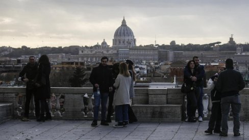 VELIKI PROBLEM GODINAMA UNAZAD: Ova evropska zemlja se suočava sa rekordno niskom stopom nataliteta VELIKI PROBLEM GODINAMA UNAZAD: Ova evropska zemlja se suočava sa rekordno niskom stopom nataliteta