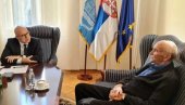 ON JE JEDNA OD ŽIVIH LEGENDI NOVOG SADA: Miloš Vučević razgovarao sa inženjerom Milanom Bajićem (FOTO)