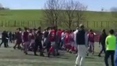 POJAVIO SE NOVI SNIMAK DELIJA I GROBARA: Stampedo prilikom bežanja od policije (VIDEO) POJAVIO SE NOVI SNIMAK DELIJA I GROBARA: Stampedo prilikom bežanja od policije (VIDEO)