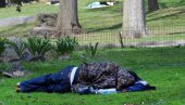 SVE VIŠE AMERIKANACA STARIJIH OD 50 NEMA KROV NAD GLAVOM: Penzioneri u SAD sve češće postaju beskućnici