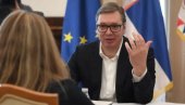 VUČIĆ SE SASTAO SA DELEGACIJOM SVETSKE BANKE: Važan sastanak u Predsedništvu VUČIĆ SE SASTAO SA DELEGACIJOM SVETSKE BANKE: Važan sastanak u Predsedništvu