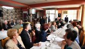 MIRNO TREĆE DOBA Kraljevačko udruženje penzionera obeležilo 76 godina postojanja MIRNO TREĆE DOBA Kraljevačko udruženje penzionera obeležilo 76 godina postojanja
