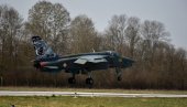 ПРЕОБУКА НАЈМЛАЂИХ ПИЛОТА: Са “ласте” и “супер галеба Г-4” за летење на авиону орао ПРЕОБУКА НАЈМЛАЂИХ ПИЛОТА: Са “ласте” и “супер галеба Г-4” за летење на авиону орао