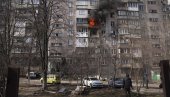РАЊЕНИ ТРУДНИЦА И ДЕТЕ (10): Украјинци ракетирали цивилна насеља у Горловки РАЊЕНИ ТРУДНИЦА И ДЕТЕ (10): Украјинци ракетирали цивилна насеља у Горловки