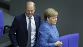 ZAPAD NEMA PAMETNOG LIDERA: Šta bi Angela Merkel uradila da je na vlasti? ZAPAD NEMA PAMETNOG LIDERA: Šta bi Angela Merkel uradila da je na vlasti?