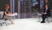 VUČIĆ SAOPŠTIO SJAJNE VESTI: Prosvetari će dobiti 10.000 dinara državne pomoći VUČIĆ SAOPŠTIO SJAJNE VESTI: Prosvetari će dobiti 10.000 dinara državne pomoći