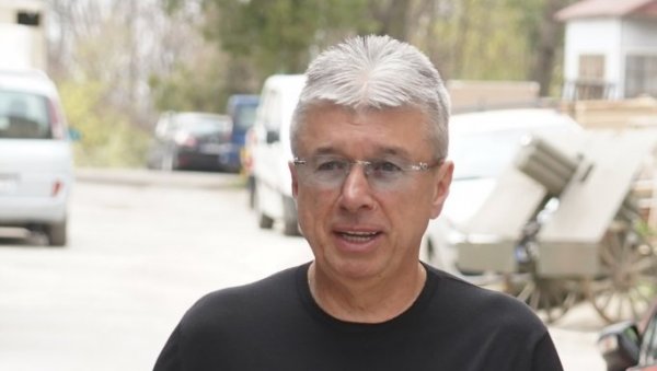 ПОЗНАТ ДАТУМ САХРАНЕ САШЕ ПОПОВИЋА Ево када ће бити испраћен на вечни починак ПОЗНАТ ДАТУМ САХРАНЕ САШЕ ПОПОВИЋА Ево када ће бити испраћен на вечни починак
