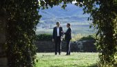 VUČIĆ SE OGLASIO IZ SLOVENIJE: Dijalog u Evropi nasušna potreba (VIDEO/FOTO) VUČIĆ SE OGLASIO IZ SLOVENIJE: Dijalog u Evropi nasušna potreba (VIDEO/FOTO)