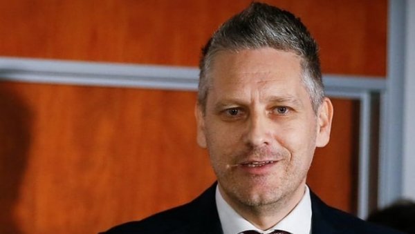 ПИКСИЈЕВА ЧУДЕСНА КАРИЈЕРА: Хит књига спортског новинара Небојше Петровића ПИКСИЈЕВА ЧУДЕСНА КАРИЈЕРА: Хит књига спортског новинара Небојше Петровића