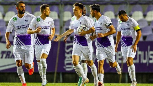 VLADAN ČUKIĆ: Ujpešt oslabljen na Debrecin VLADAN ČUKIĆ: Ujpešt oslabljen na Debrecin