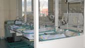 СЕДАМНАЕСТ БЕБА ЗА НЕДЕЉУ ДАНА: У порасту број новорођенчади у прокупачком породилишту СЕДАМНАЕСТ БЕБА ЗА НЕДЕЉУ ДАНА: У порасту број новорођенчади у прокупачком породилишту
