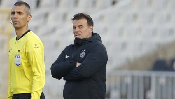 ШОКАНТНО! Овако је Александар Станојевић реаговао после пораза Партизана од ОФК Београда ШОКАНТНО! Овако је Александар Станојевић реаговао после пораза Партизана од ОФК Београда