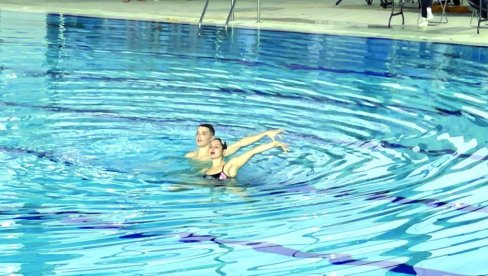 ТРОЈКА ПРВА СТАРТУЈЕ: На СП у воденим спортовима сутра први од наших стартују Никола Параушић, Јелена Контић и Иван Мартиновић ТРОЈКА ПРВА СТАРТУЈЕ: На СП у воденим спортовима сутра први од наших стартују Никола Параушић, Јелена Контић и Иван Мартиновић