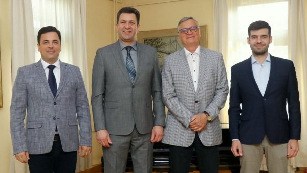 ПОНОСНИ НА ПРИЈАТЕЉСТВО: Гости из Чешке у посети Шапцу ПОНОСНИ НА ПРИЈАТЕЉСТВО: Гости из Чешке у посети Шапцу