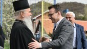 ОВДЕ СМО СВОЈИ НА СВОМЕ: Петар Петковић у селу Бање на Косову и Метохији ОВДЕ СМО СВОЈИ НА СВОМЕ: Петар Петковић у селу Бање на Косову и Метохији