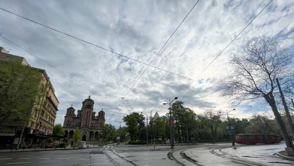 ЗИМА СЕ НЕ ПРЕДАЈЕ: Стигло упозорење РХМЗ за наредне дане ЗИМА СЕ НЕ ПРЕДАЈЕ: Стигло упозорење РХМЗ за наредне дане