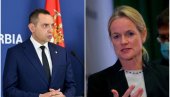ЗА ВИОЛУ ДОБАР СРБИН ЈЕ МРТАВ ИЛИ СЕ ОДРЕКАО СРБИЈЕ: Вулин одговорио фон Крамон ЗА ВИОЛУ ДОБАР СРБИН ЈЕ МРТАВ ИЛИ СЕ ОДРЕКАО СРБИЈЕ: Вулин одговорио фон Крамон