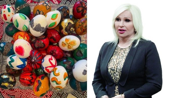 ЈАЈА СА ЦИРКОНИМА: Зорана Михајловић вешта у украшавању ускршњих симбола ЈАЈА СА ЦИРКОНИМА: Зорана Михајловић вешта у украшавању ускршњих симбола