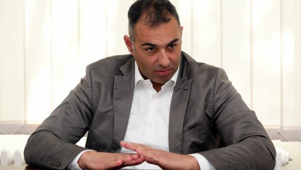 И ПОЛИЦИЈА ЧУВА ВАЗДУХ, ВОДУ И ЗЕМЉУ: Новости у новооснованој јединици МУП-а за сузбијање еколошког криминала и заштиту животне средине И ПОЛИЦИЈА ЧУВА ВАЗДУХ, ВОДУ И ЗЕМЉУ: Новости у новооснованој јединици МУП-а за сузбијање еколошког криминала и заштиту животне средине