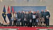 ГОТОВО ДВА МИЛИОНА ЗА РАЗВОЈ СПОРТА У СЕЧЊУ: Популаризација спорта код деце и младих у фокусу