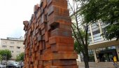 ОДУЗЕТИ ПРТЉАГ СТРАДАЛИХ: Загреб добио споменик жртвама Холокауста и усташког режима ОДУЗЕТИ ПРТЉАГ СТРАДАЛИХ: Загреб добио споменик жртвама Холокауста и усташког режима
