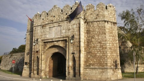 VELIKI DAN ZA NIŠ: Obeležena 105. godišnjica oslobođenja grada u Prvom svetskom ratu VELIKI DAN ZA NIŠ: Obeležena 105. godišnjica oslobođenja grada u Prvom svetskom ratu