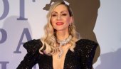 ВРЕЛО ИЗДАЊЕ СРПСКЕ ГЛУМИЦЕ: Јелена Гавриловић заблистала у изазовној хаљини (ФОТО) ВРЕЛО ИЗДАЊЕ СРПСКЕ ГЛУМИЦЕ: Јелена Гавриловић заблистала у изазовној хаљини (ФОТО)
