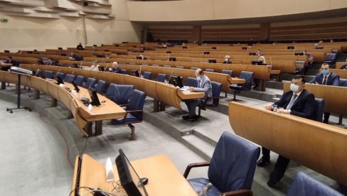 POSLANICI PARLAMENTA BiH PODRŽALI POMOĆ PRIVREDNICIMA: Povećava se PDV prag sa 50.000 na 100.000 KM POSLANICI PARLAMENTA BiH PODRŽALI POMOĆ PRIVREDNICIMA: Povećava se PDV prag sa 50.000 na 100.000 KM