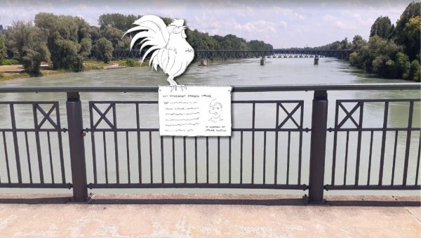 НЕВЕРОВАТНА ПРИЧА ИЗ ПРВОГ СВЕТСКОГ РАТА: Српски петао добија скулптуру у Хитлеровом родном граду НЕВЕРОВАТНА ПРИЧА ИЗ ПРВОГ СВЕТСКОГ РАТА: Српски петао добија скулптуру у Хитлеровом родном граду