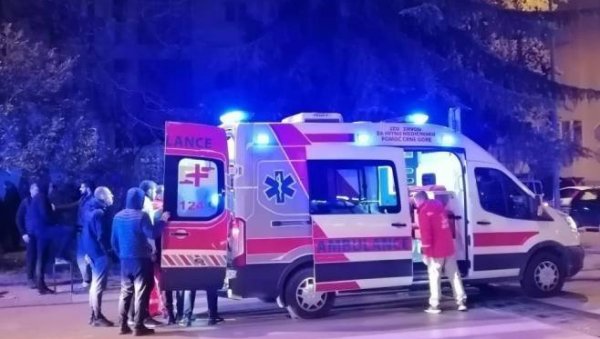 У НОЋИ ИЗА НАС ВЕЛИКИ БРОЈ ИНТЕРВЕНЦИЈА ХИТНЕ ПОМОЋИ: Две особе лакше повређене у саобраћајној несрећи код Правног факултета У НОЋИ ИЗА НАС ВЕЛИКИ БРОЈ ИНТЕРВЕНЦИЈА ХИТНЕ ПОМОЋИ: Две особе лакше повређене у саобраћајној несрећи код Правног факултета