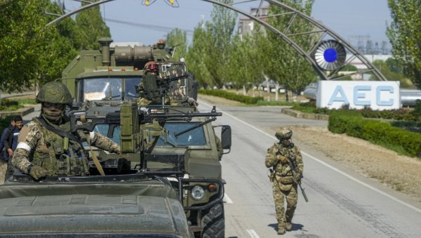 КИЈЕВ ПРИЗНАО РУСКО НАПРЕДОВАЊЕ: Трупе РФ се групишу на прилазу Славјанску КИЈЕВ ПРИЗНАО РУСКО НАПРЕДОВАЊЕ: Трупе РФ се групишу на прилазу Славјанску
