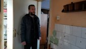 JUNAK SA KOŠARA ŽIVI BEZ STRUJE: Sašini saborci uputili potresan apel (FOTO/VIDEO) JUNAK SA KOŠARA ŽIVI BEZ STRUJE: Sašini saborci uputili potresan apel (FOTO/VIDEO)