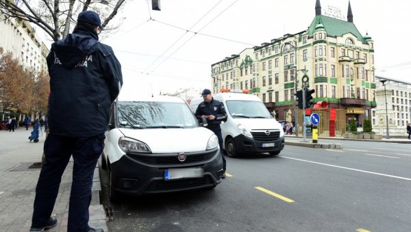 ДОСТАВЉАЧИМА ПРОБЛЕМ ОКО СОКОЛОВО: Велики број казни уручен теренским радницима због непрописног остављања и паркирања службених возила