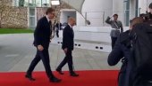 ВУЧИЋ СЕ САСТАО СА ШОЛЦОМ: Након разговора уследиће састанак две делегације ВУЧИЋ СЕ САСТАО СА ШОЛЦОМ: Након разговора уследиће састанак две делегације