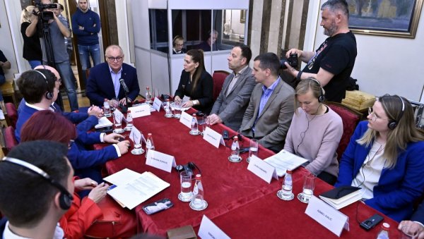 БЕОГРАД 2030 ПРЕДСТАВЉЕН НЕМЦИМА: Делегација у Старом двору БЕОГРАД 2030 ПРЕДСТАВЉЕН НЕМЦИМА: Делегација у Старом двору