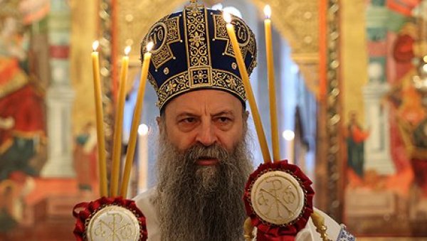 ПАТРИЈАРХ ПОРФИРИЈЕ У ХРАМУ СВЕТОГ САВЕ: Поглавар СПЦ служи вечерње Великог петка када се износи плаштаница ПАТРИЈАРХ ПОРФИРИЈЕ У ХРАМУ СВЕТОГ САВЕ: Поглавар СПЦ служи вечерње Великог петка када се износи плаштаница